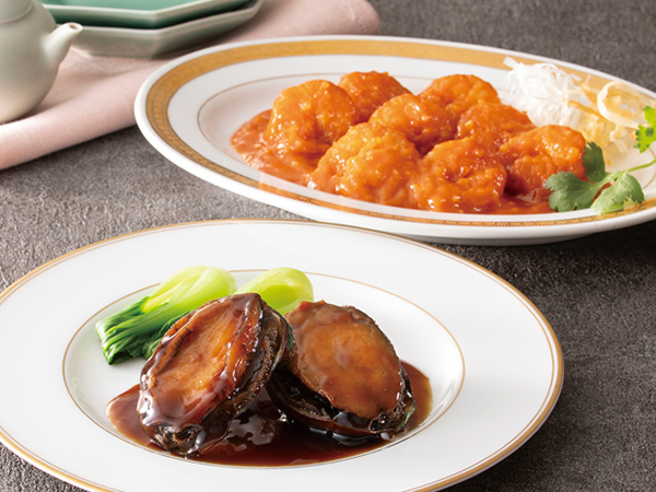 広東名菜 赤坂璃宮　鮑旨煮＆海老のチリソース