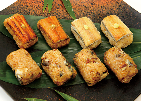 鰻割烹 まえはら 愛知三河一色産小分けうなぎおこわ