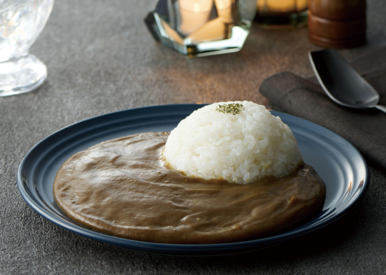 「オーベルジーヌ」監修 冷凍ビーフカレー4袋