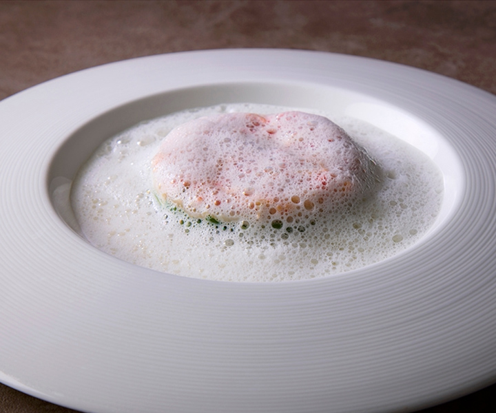 リーガロイヤルホテルⒺ 「THE RAY」（フランス料理）ペアディナーお食事券福袋