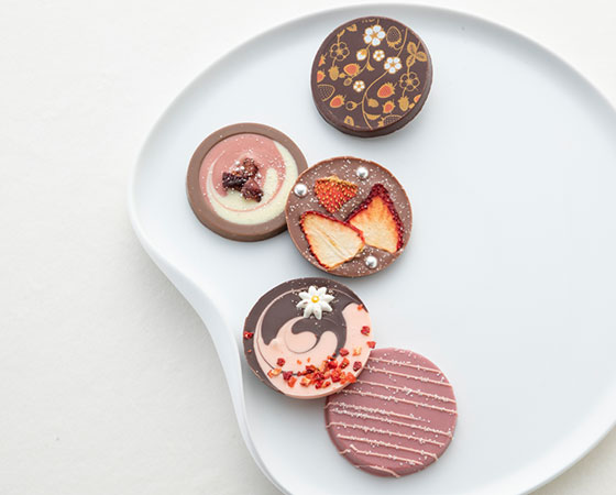 ベルアメール 苺のパレショコラ