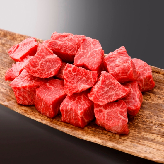 ［販売期間3/13～17］【京阪の精肉5周年】《国産黒毛和牛》サイコロステーキ(モモ）500ｇ