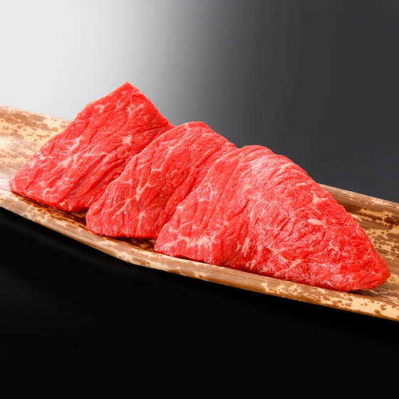 モモステーキ1枚（100g）あたり