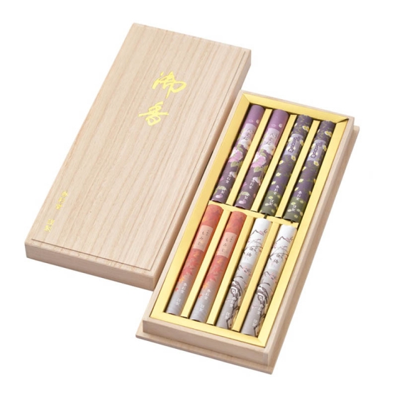 四季のお線香 4種入 各2束 桐箱