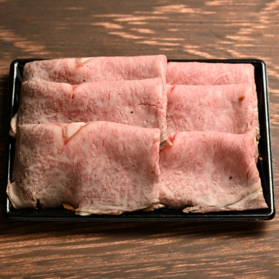 【店内厨房自家製】《宮崎県産黒毛和牛　宮崎ハーブPremium》　ローストビーフ（ロース）　500ｇ