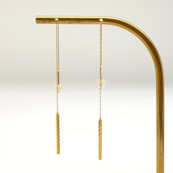 K18 アメリカンピアス