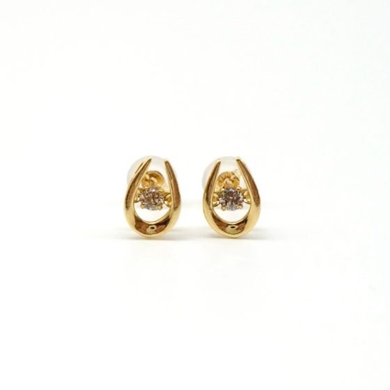 K18 ダイヤモンドピアス