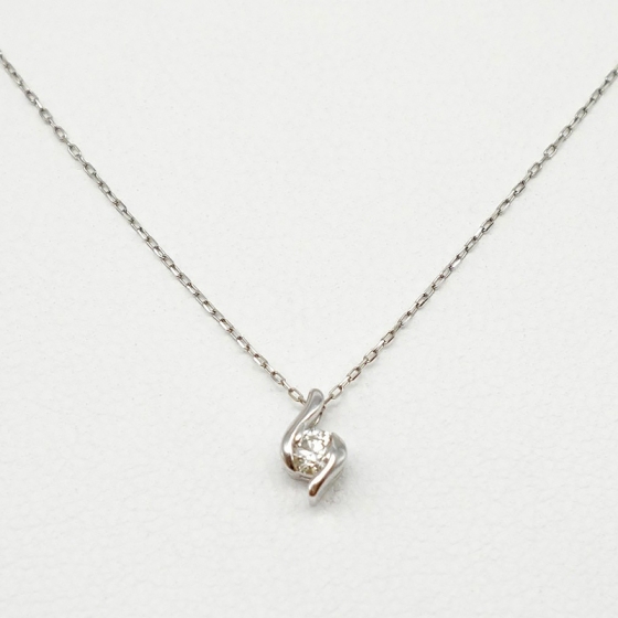 Pt ダイヤモンド ペンダント