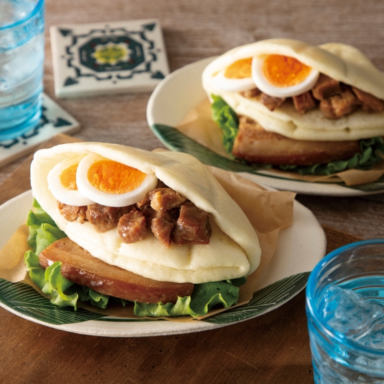 琉球かめ～食堂 ルーロー琉球バーガー