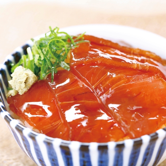 漁師のまぐろ丼セット