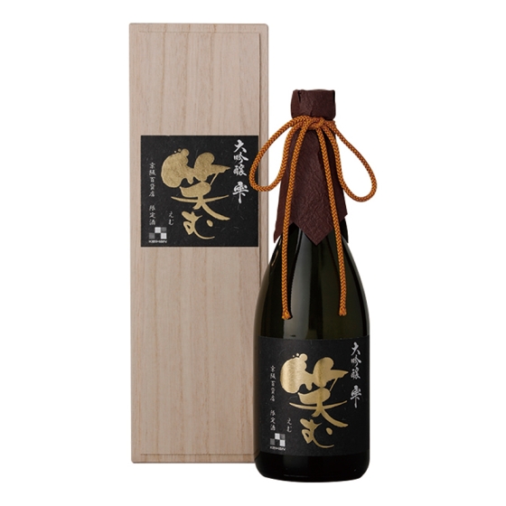 大阪・交野 山野酒造 片野桜「笑む」大吟醸 雫