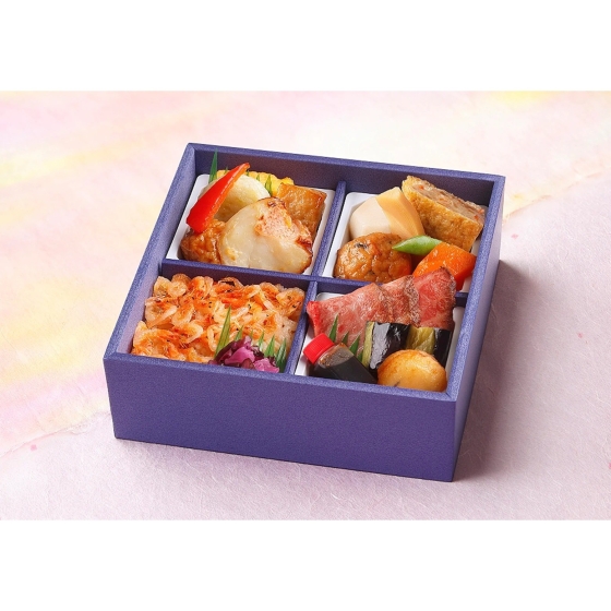 【季節限定・3月～5月】ローストビーフと桜海老御飯のお弁当