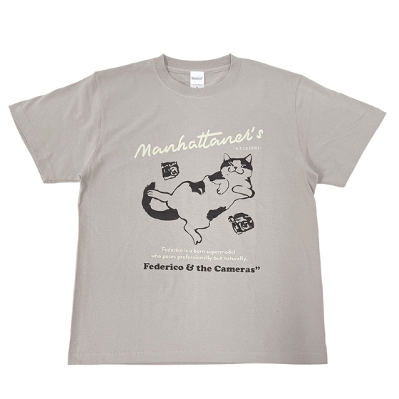 Tシャツ　フェデリコとカメラ